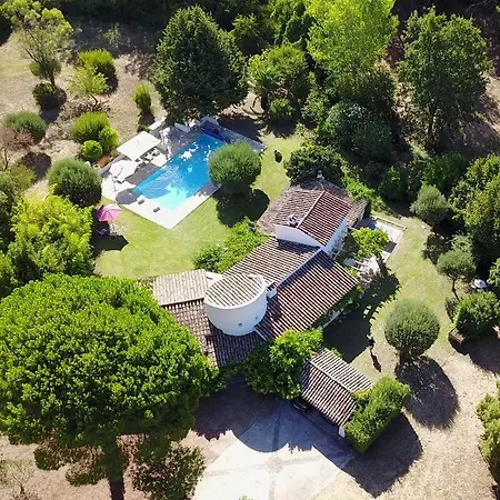 Вилла La Bastide Blanche