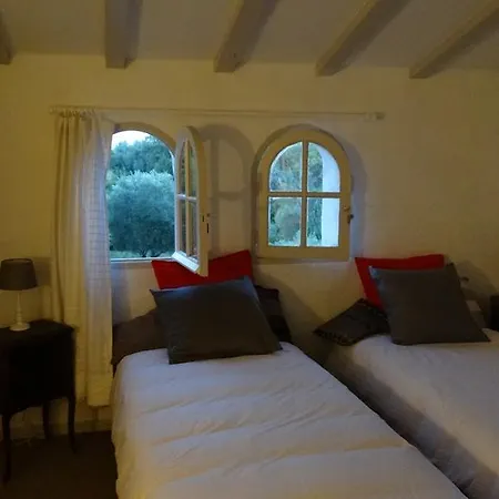 빌라 La Bastide Blanche *